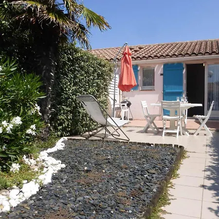 Feriehus Maison 3 Pieces Avec Piscine Proche Plage, Courts De Tennis, Jardinet Et Parking Prive - Fr-1-224a-48 Brétignolles-sur-Mer